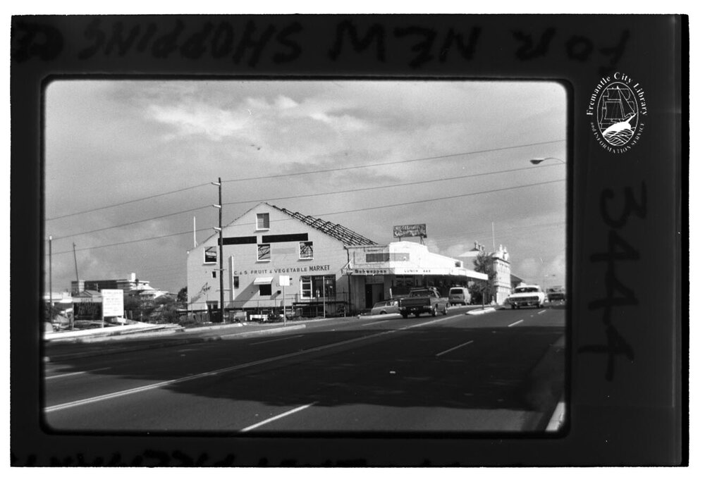 Supermarket being demolished