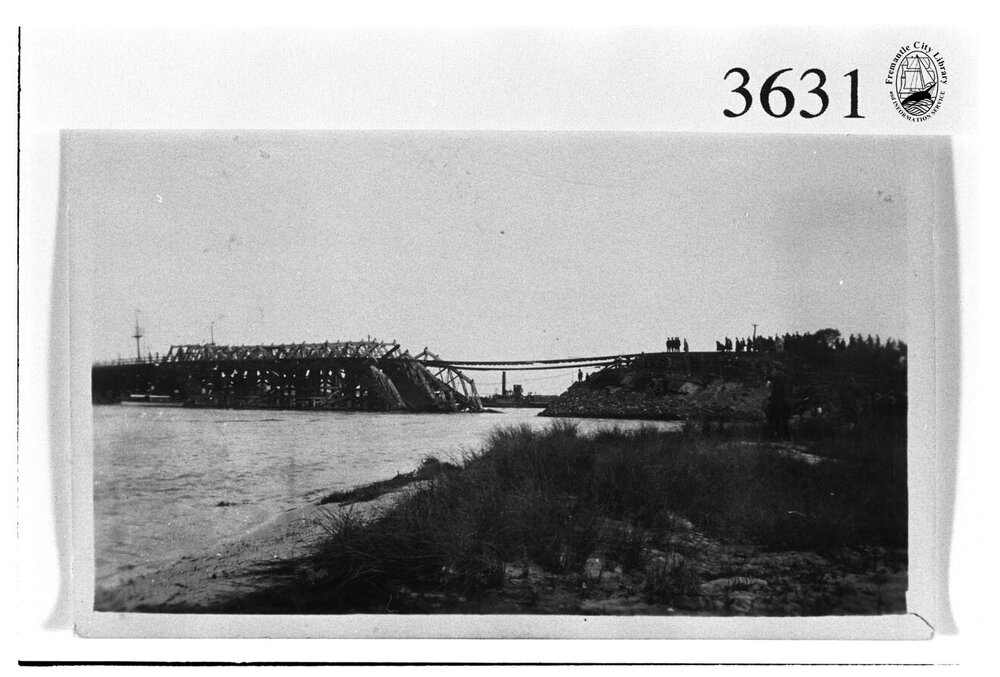 Collapse of Fremantle Railway Bridge