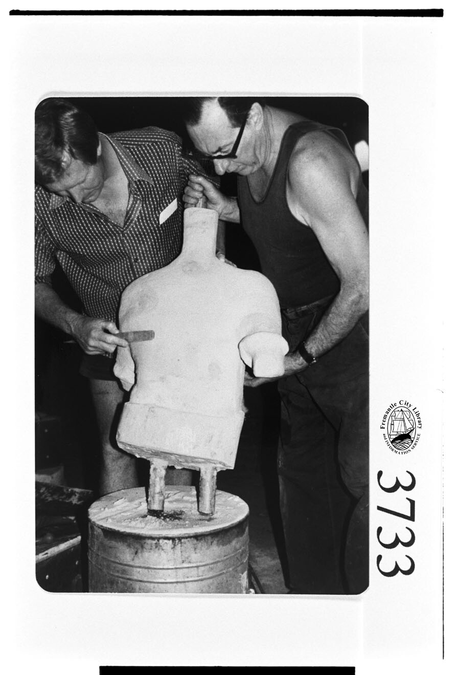 Casting the Paddy Hannan statue