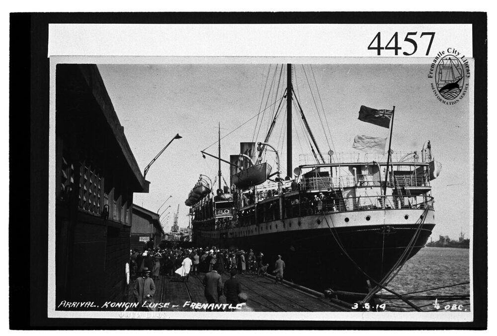 Arrival of the Konigin Luise