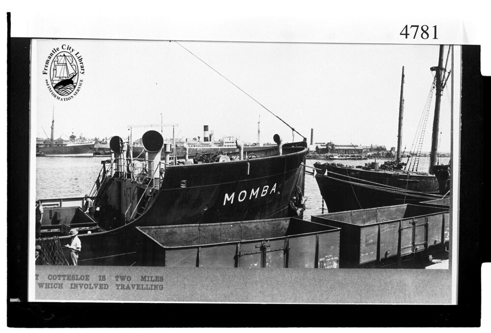 Cargo ship Momba