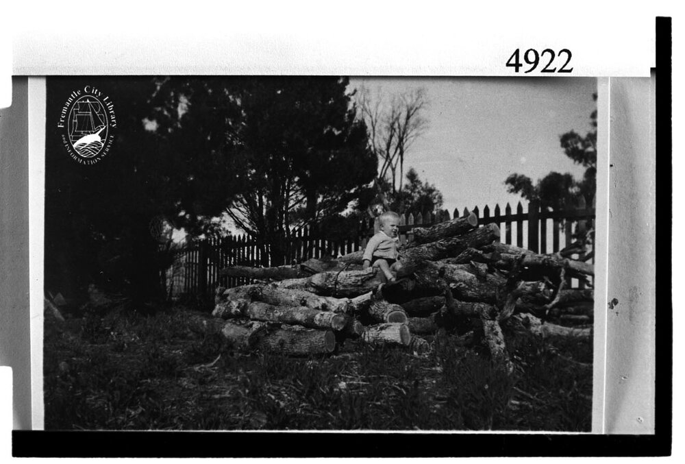 Ken Bateman | City of Fremantle Local History Centre