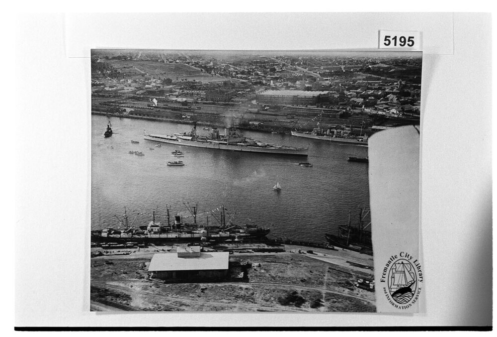 HMS Renown arriving in the harbour on 18th May 1927