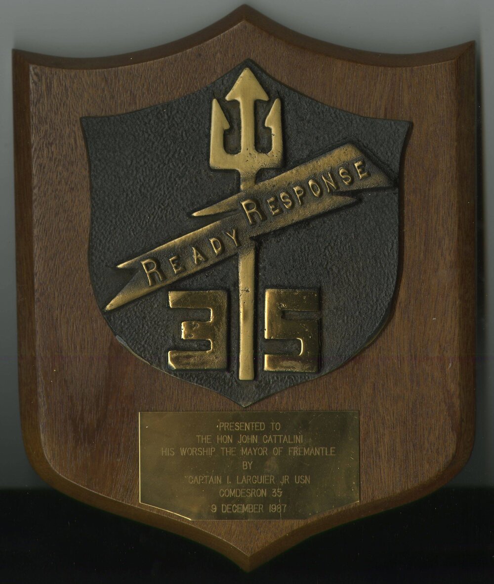 US Navy - Comdesron 35 &ndash; Ready Response