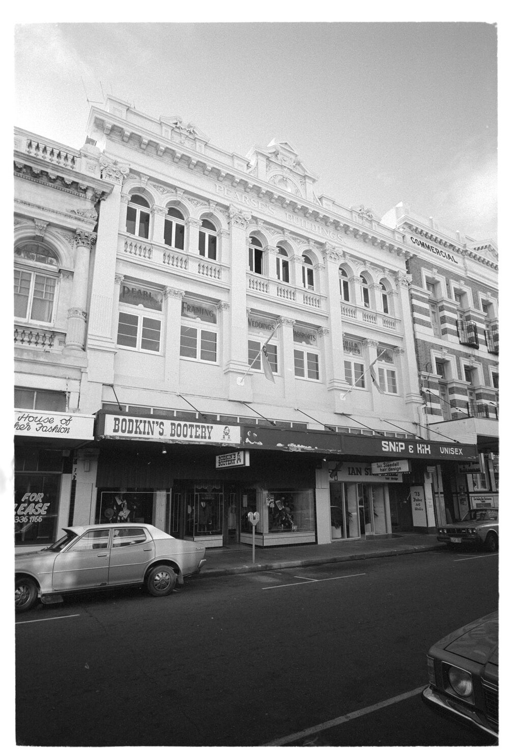 Pearse's Buildings (Commercial Bank (fmr)) 72-78 High Street