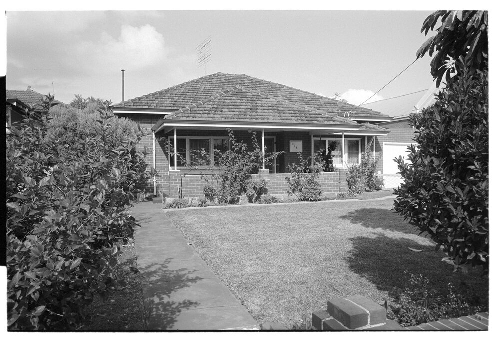 Church of Christ and Manse, 217-219 High Street