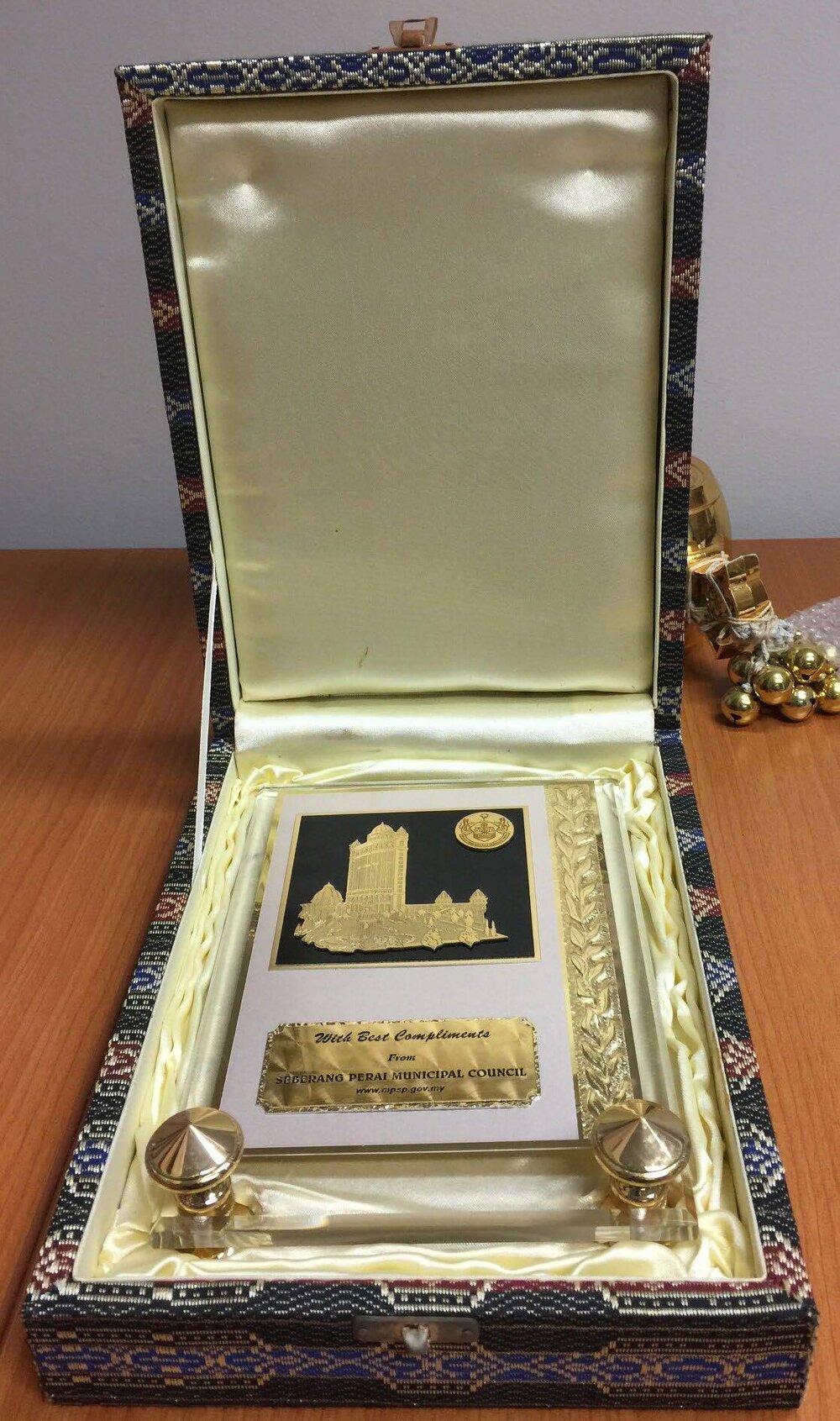 Sister City Plaque - Seberang Perai Municipal Council