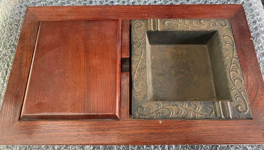 Fremantle History Centre - Antique Ash Tray