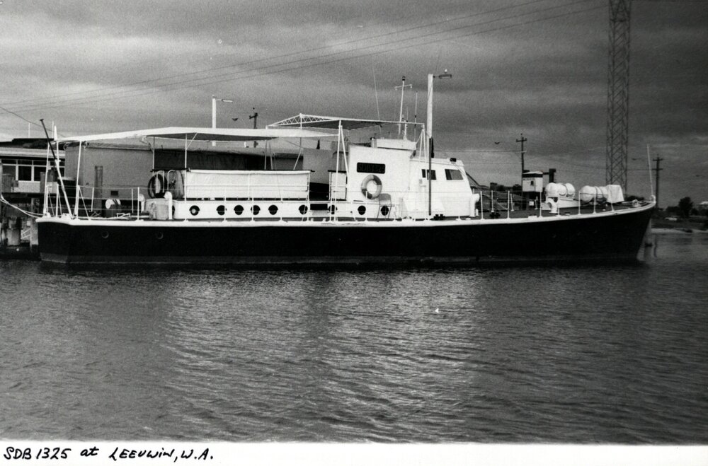 SDB 1325 at Leeuwin