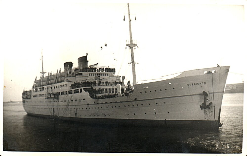 Sorrento with migrants arrives Fremantle.