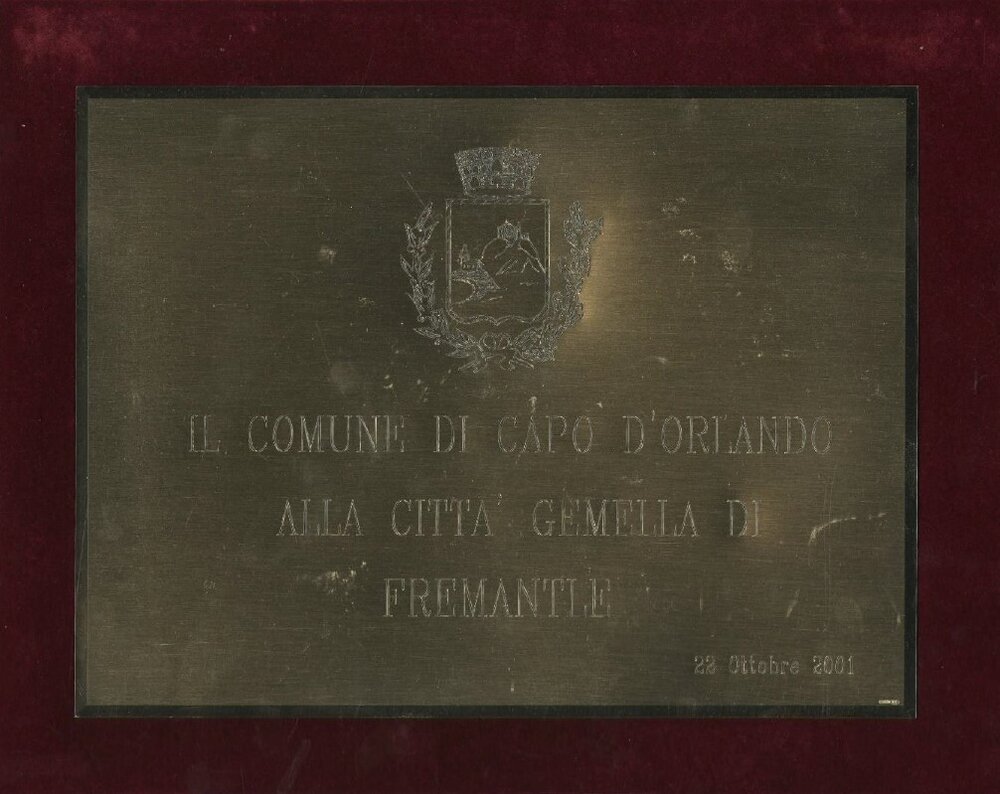 Sister City - Capo D'Orlando - Plaque