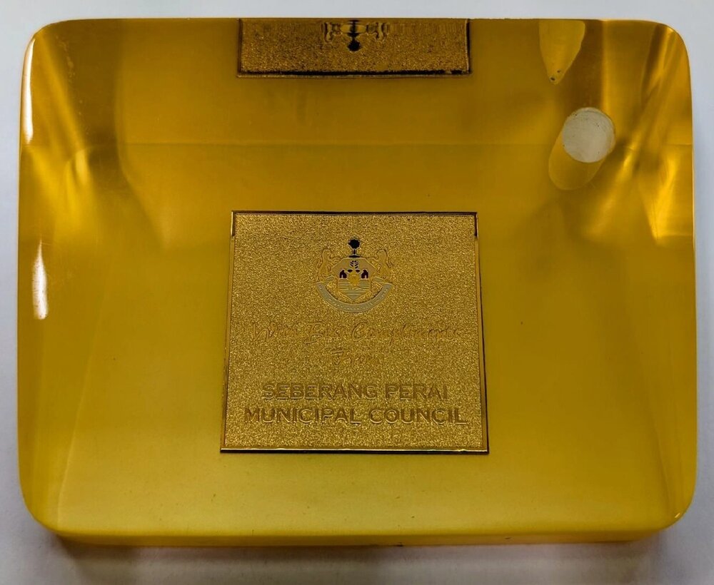 Sister City - Seberang Perai - Ornamental Pen Holder