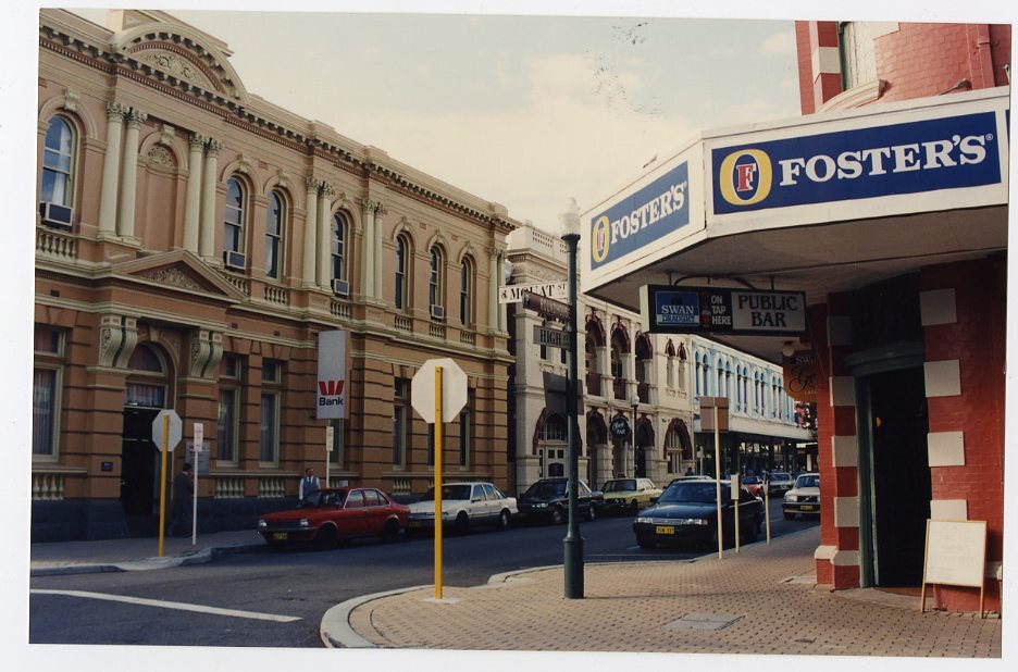 Corner High and Mouat Streets - 17-05-1991