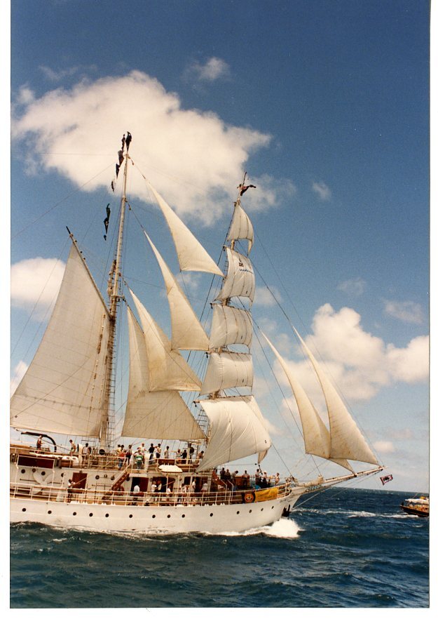 Departure of the re-enactment fleet for the 200th Anniversary of arrival of the First Fleet in 1788.