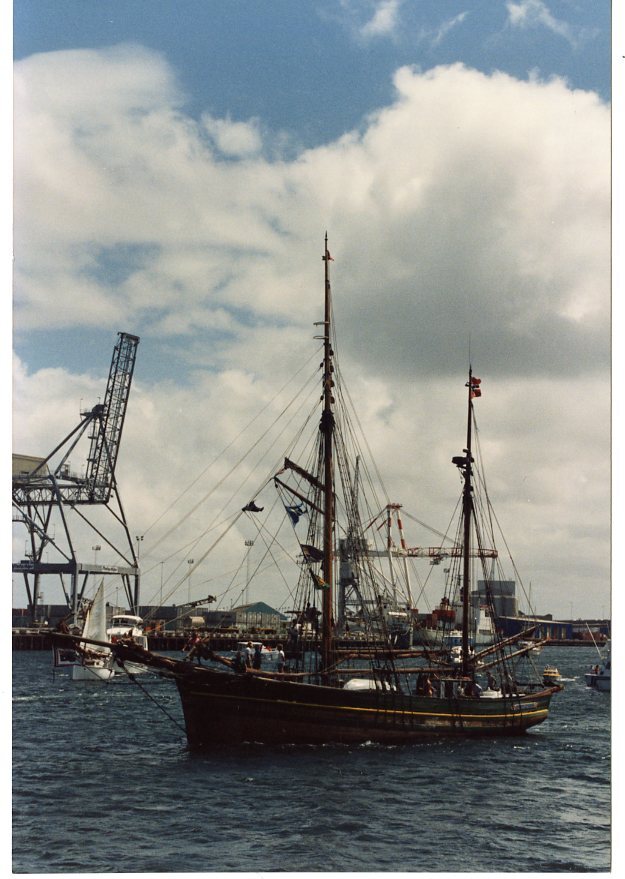 Departure of the re-enactment fleet for the 200th Anniversary of arrival of the First Fleet in 1788.