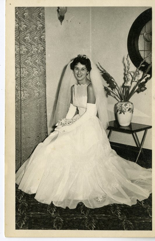 Bride portrait seated -  Lynda Edwards (nee Draper?)
