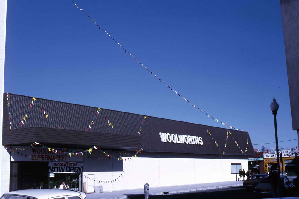 Woolworths Supermarket