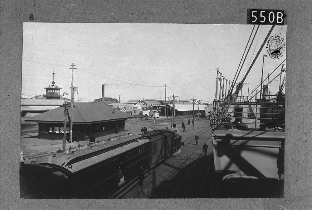 Victoria Quay at Cliff Street