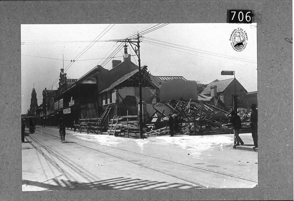 Lot 424 corner High and Pakenham Streets