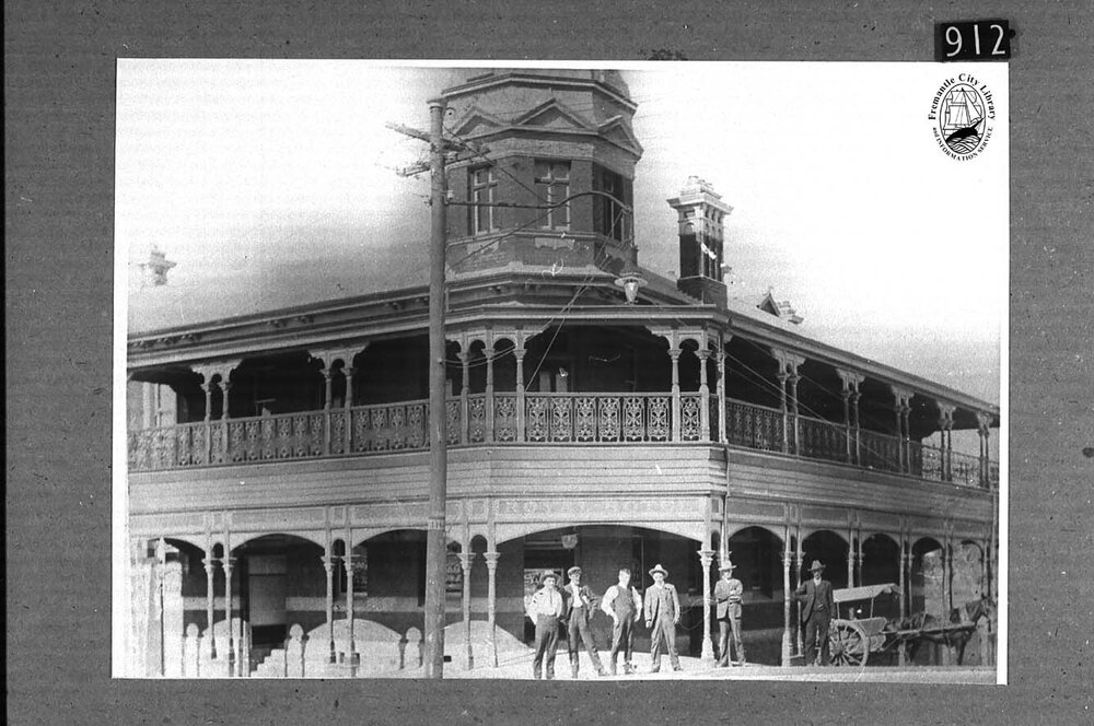 The Royal Hotel (later Royal George Hotel)