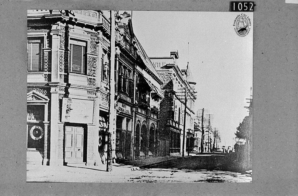 Corner Cliff and Phillimore Streets