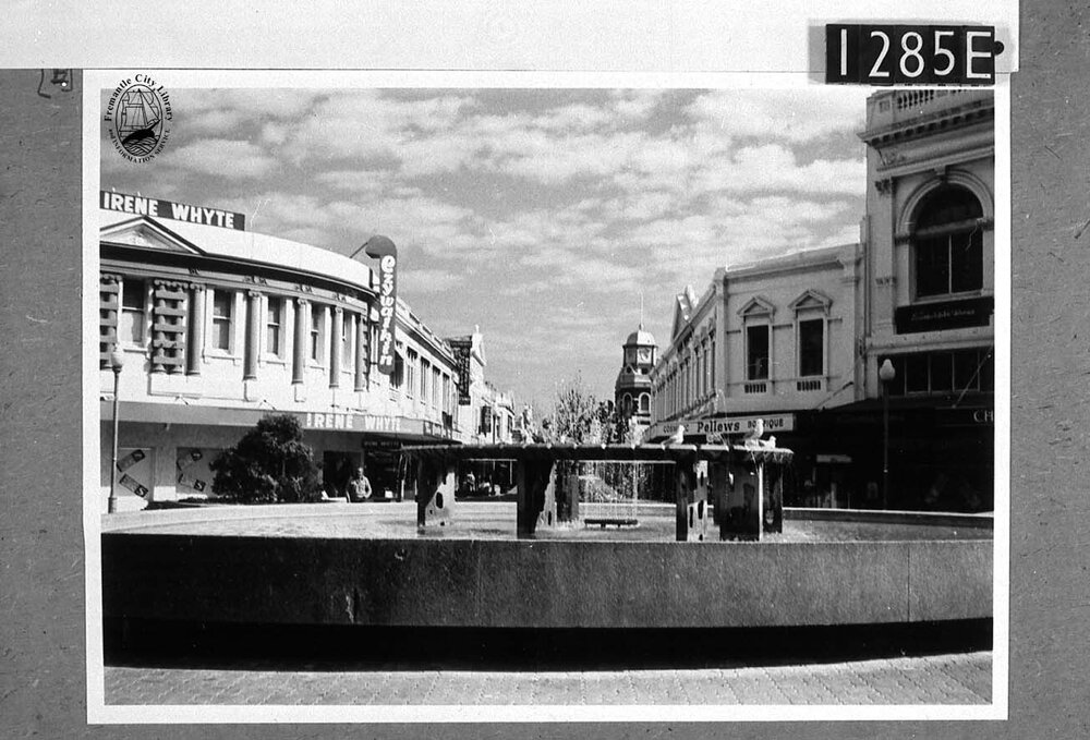 High Street Mall and the fountain