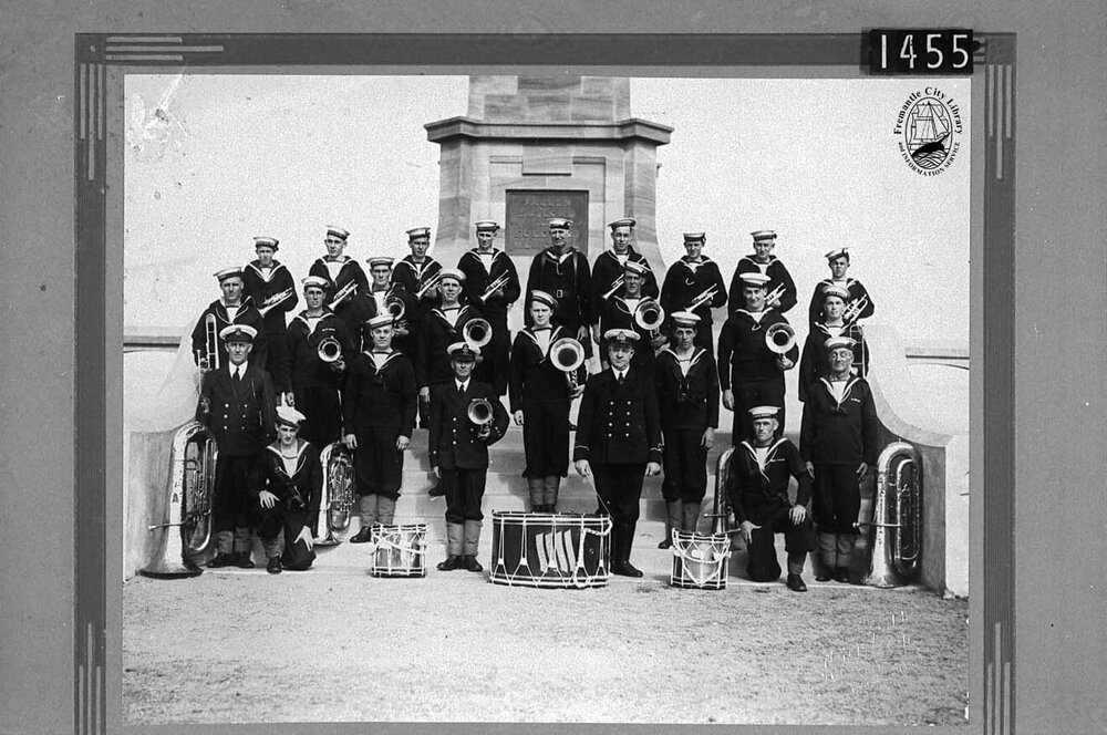 Naval Band, Monument Hill