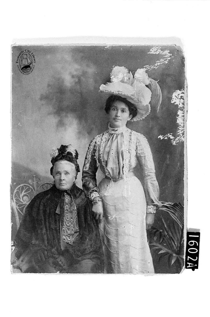 Rose Wray with her mother Mary Ann Tapper