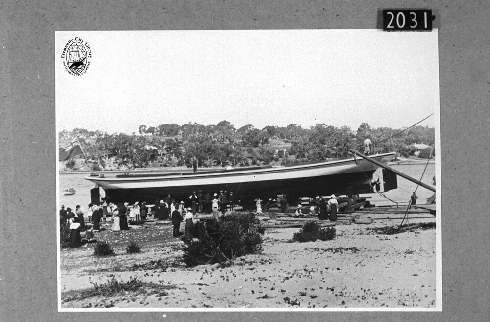 Ferry Perth: initial launching