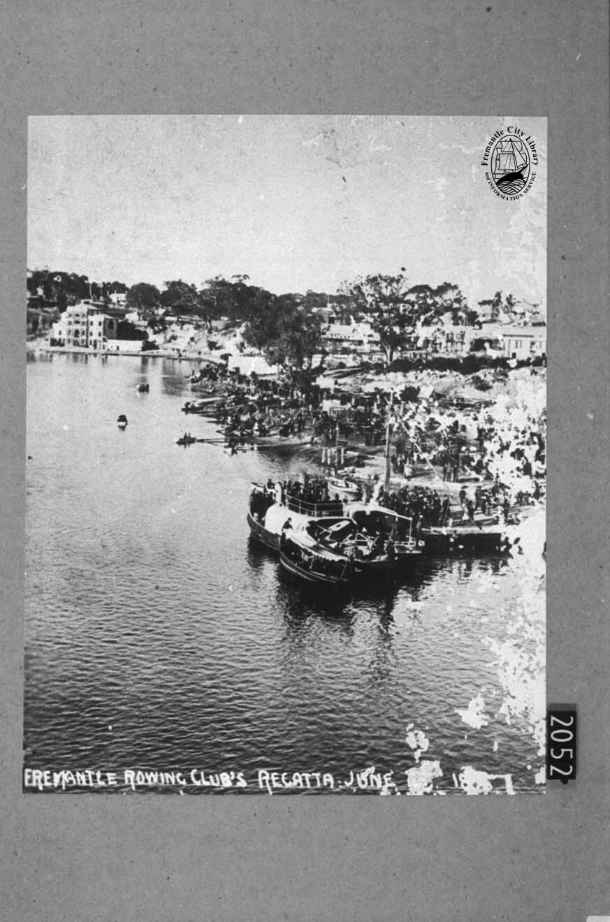 Start of Fremantle Rowing Club's Regatta