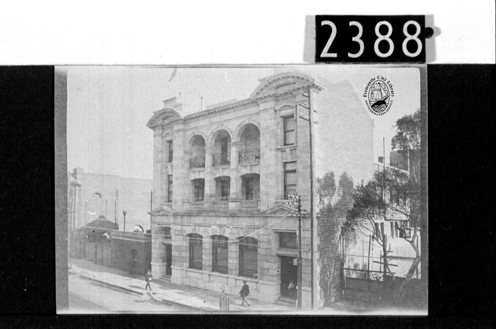 McIlwraith, McEacharn Ltd