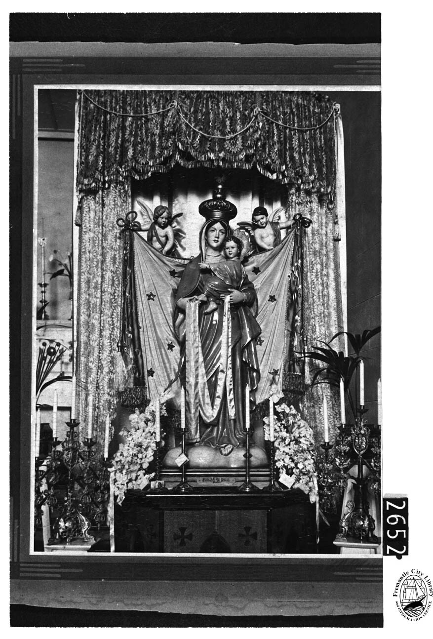 Statue of the Madonna