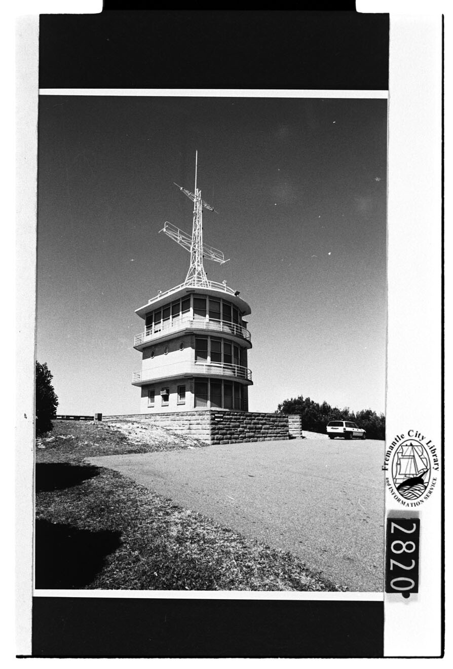 Signal Station