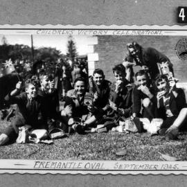 Childrens victory celebrations, Fremantle Oval