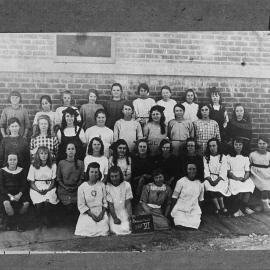 Beaconsfield School pupils, standard six