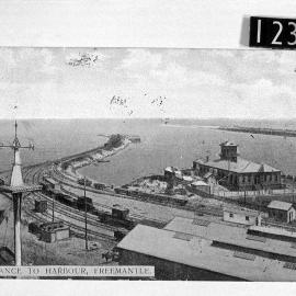 Entrance to the Harbour