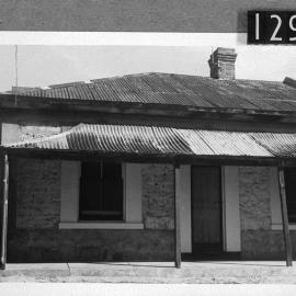 Cottages behind the terraced houses in South Street