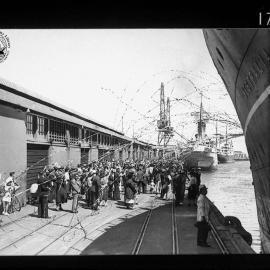 Departure from Victoria Quay