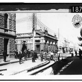 Laying of tramlines corner of High and Cliff Streets