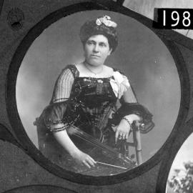 Female violin player