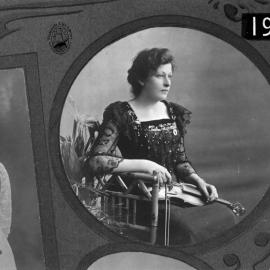 Female violin player