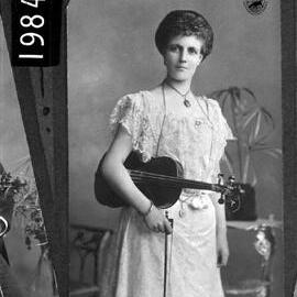 Female violin player