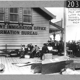 British migrants at the West Australian Government Immigration Office and Information Bureau
