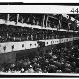 Arrival of the Konigin Luise