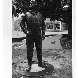 Hughie Edwards Statue