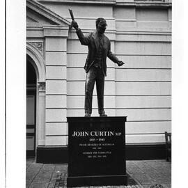 John Curtin Statue