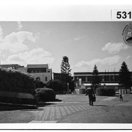 Southern Crossing Statue