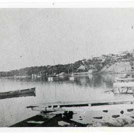 Swan River head current. Left bank