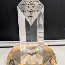 Trophy - Best Practice in Local Government Whole Organisation - 2002 - Fremantle