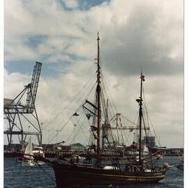 Departure of the re-enactment fleet for the 200th Anniversary of arrival of the First Fleet in 1788.